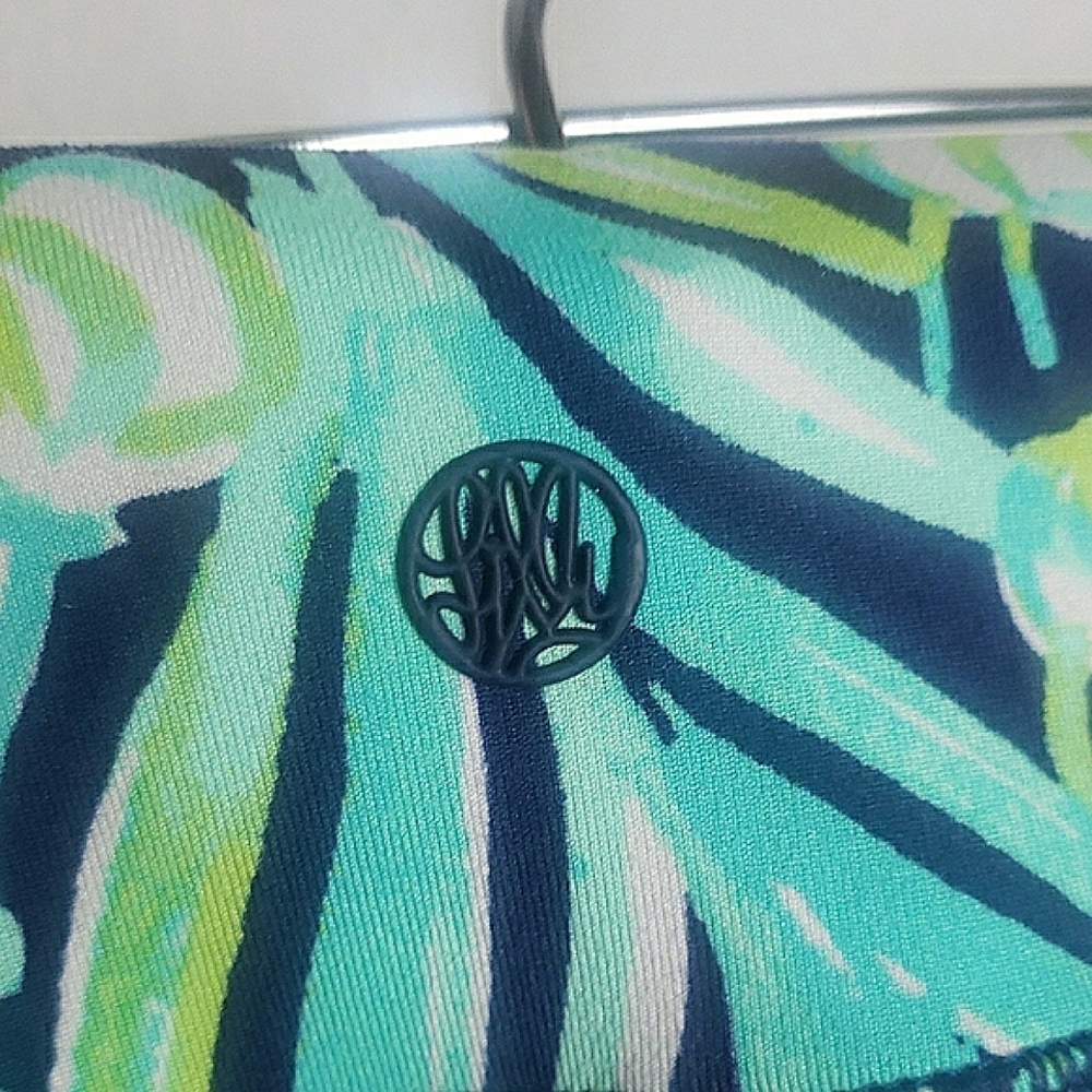 Lilly Pulitzer Luxletic 21" Thea Weekender Crop Legging Mesh Blue Green Size XL - Picture 7 of 13